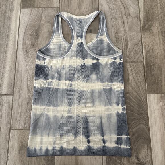 Lululemon Swiftly Tech Racer Back Tie Dye Tank Top Size 6 Blue White - Picture 10 of 11